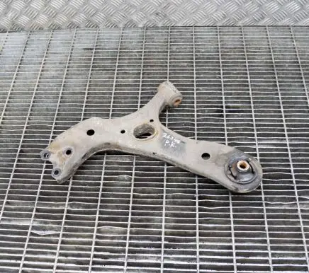 Toyota Verso-S Front lower control arm/wishbone