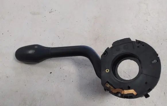Volkswagen Polo III 6N 6N2 6NF Indicator stalk