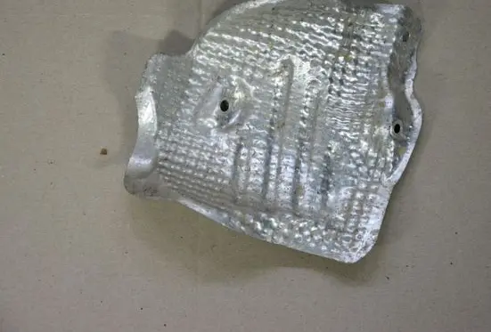 Volkswagen Touareg II Heat shield in engine bay 7P0521443B
