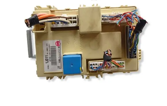 KIA Venga Fuse module 919501J011 1010B22010 1Y0111011230511