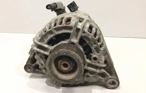 Toyota Corolla E120 E130 Generator/alternator 270600D140 270600D140B 0124325079