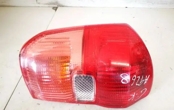Toyota RAV 4 (XA20) Rear/tail lights