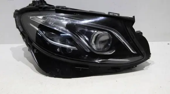 Mercedes-Benz E W213 Headlight/headlamp A2139067606