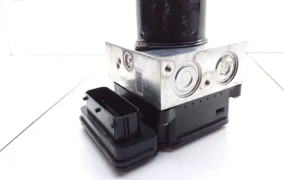 Opel Insignia A ABS Pump 22757649 16817015