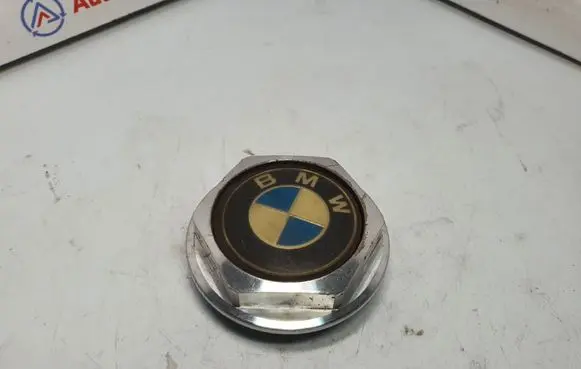 BMW 5 E39 Original wheel cap 