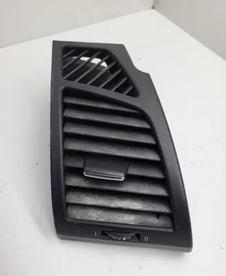 BMW 1 E81 E87 Dashboard side air vent grill/cover trim 705918812
