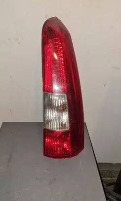 Volvo V70 Rear/tail lights 9154494