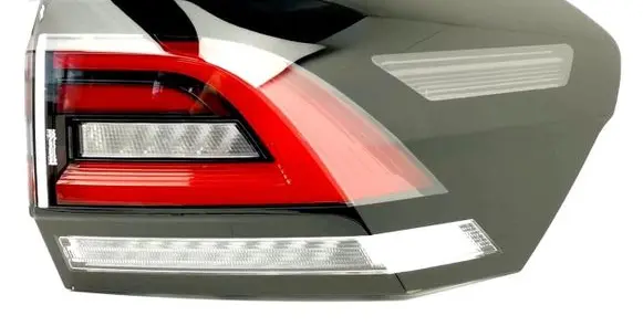 Rear/tail lights