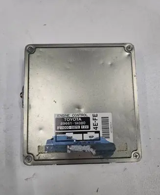 Toyota Corolla E90 Engine control unit/module 896611A080 2110000870