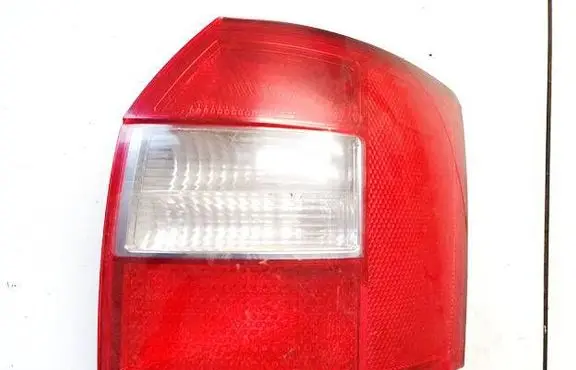 Rear/tail lights
