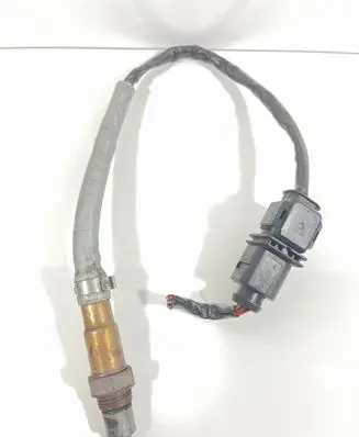 Skoda Octavia Mk2 (1Z) Lambda probe sensor 03L906262 0281004083 0281004084