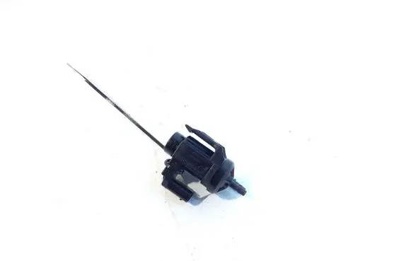 Vacuum valve