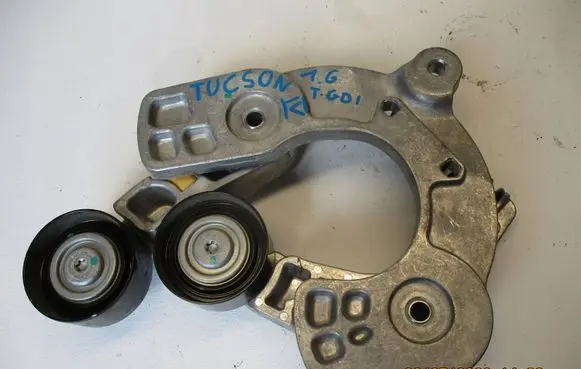 Hyundai H-1, Starex, Satellite Generator/alternator belt tensioner 252812MHB0