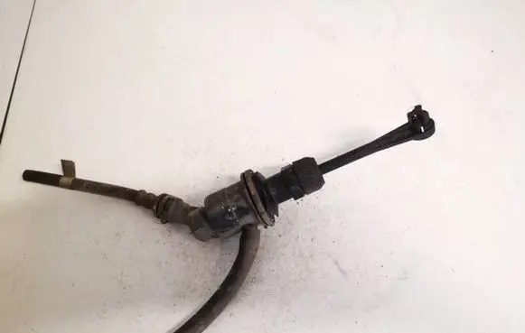 Renault Scenic II - Grand scenic II Clutch master cylinder 8200151784