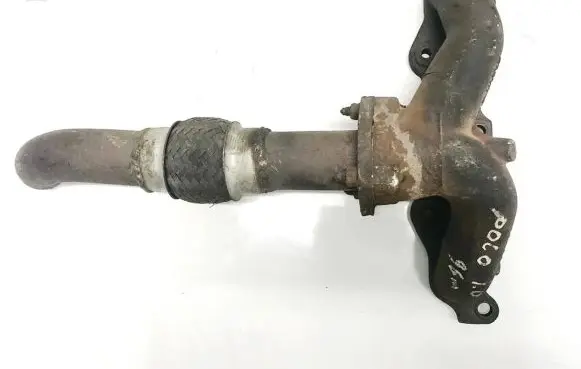 Volkswagen Polo III 6N 6N2 6NF Exhaust manifold 030253033F