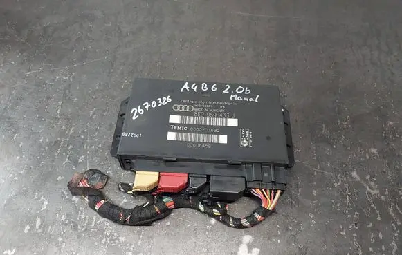 Audi A4 S4 B6 8E 8H Comfort/convenience module 8E0959433J