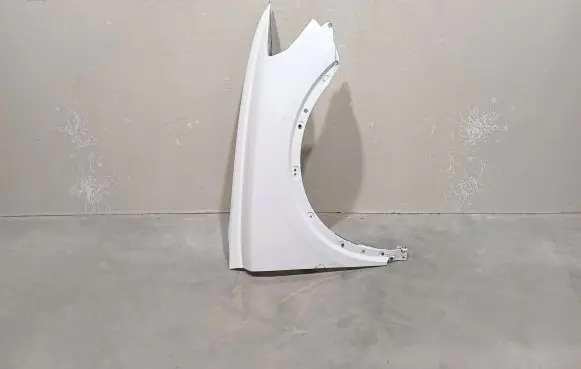 Audi Q3 F3 Fender 83A821092
