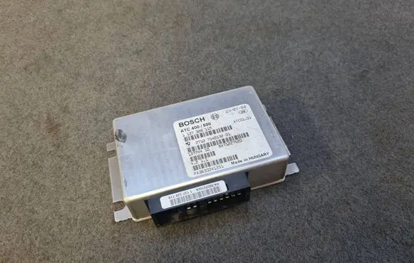 BMW X5 E53 Transfer box differential control unit 7540132 1137328119 8471227520