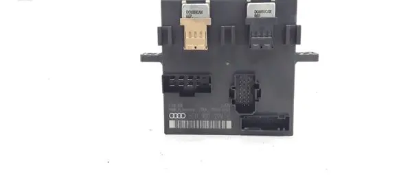 Audi A4 S4 B6 8E 8H Comfort/convenience module 8E0907279E