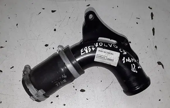 Volvo C30 Air intake hose/pipe av616c750ad