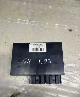 Volkswagen Golf IV Comfort/convenience module 1C0962258J 5ZA00795550 31199