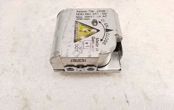 BMW X5 E53 Headlight ballast module Xenon 5DD00831950