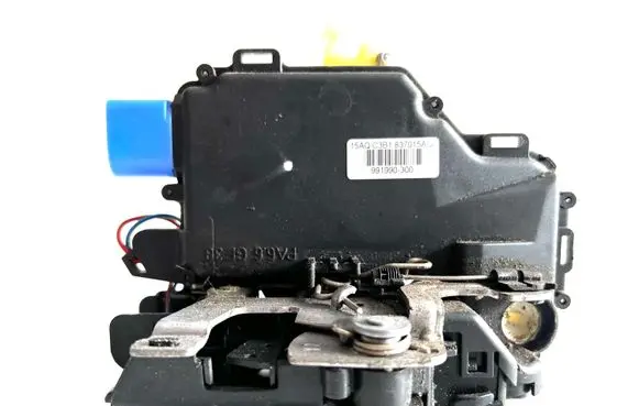 Volkswagen Multivan T5 Front door lock 3B1837015AQ 991990300