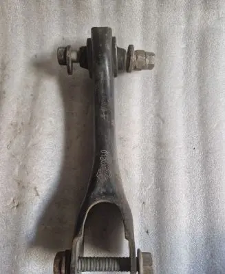 Jeep Cherokee Rear upper control arm/wishbone 68207620AA