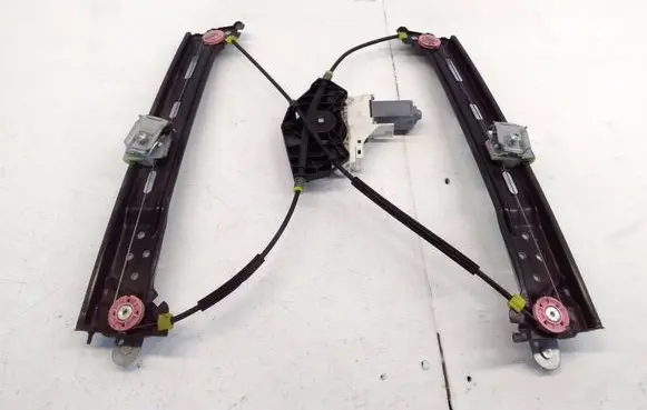 Seat Alhambra (Mk2) Sliding door window regulator with motor 7N0843700F 8K0959801B