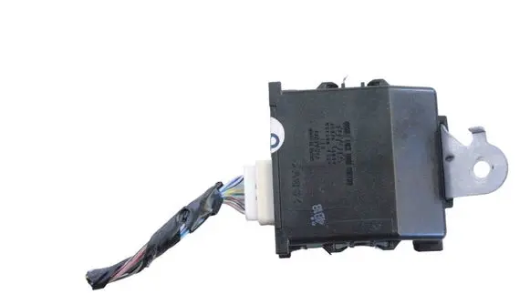 Lexus RX 450H Door central lock control unit/module 0515004380 8597048040