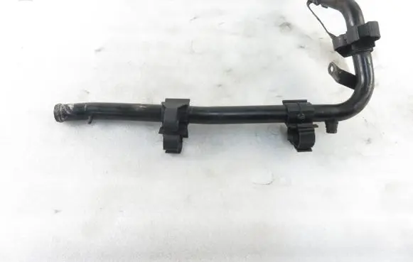 Volkswagen Transporter - Caravelle T4 Engine coolant pipe/hose 074121065AE