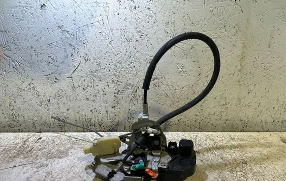 Dodge Challenger Front door lock