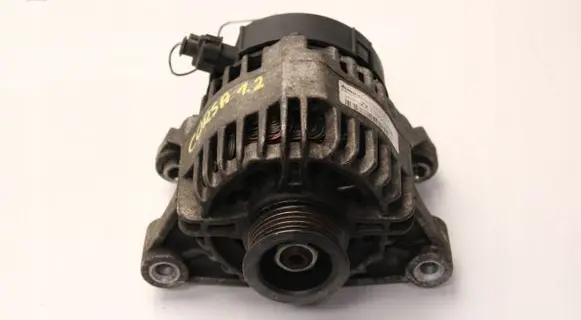 Opel Corsa D Generator/alternator 