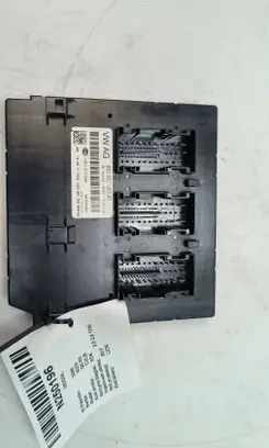 Audi Q3 8U Central body control module 8X0907063AF