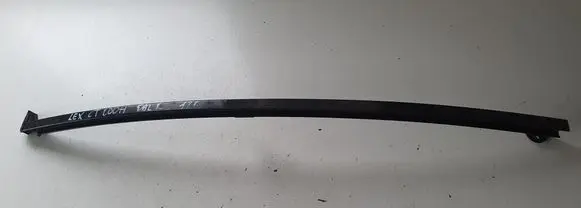 Lexus CT 200H Rear door windshield rail 