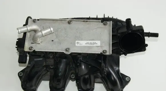 Audi A3 S3 8P Intake manifold 03F129711F