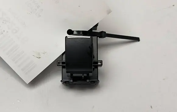Toyota RAV 4 (XA50) Quarter vent window switch 