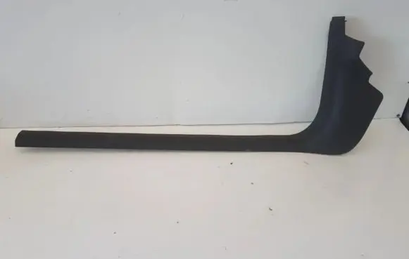 Ford Focus Front sill trim cover