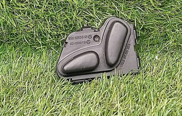 Mercedes-Benz S W220 Seat control switch 2108213851 03463815