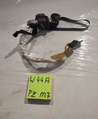 Renault Kangoo I Ignition lock 87465464