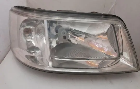 Volkswagen Transporter - Caravelle T5 Headlight/headlamp 1305239255 1305235738