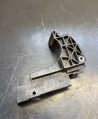 Peugeot 3008 II Front bumper support beam 9822827980