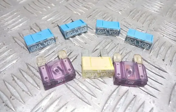 Opel Zafira A Fuse 
