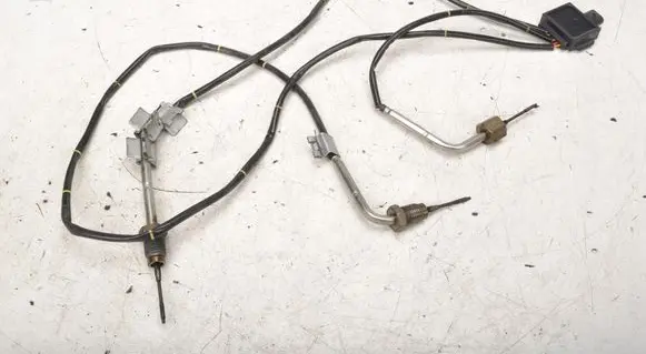 Mercedes-Benz A W177 Exhaust gas temperature sensor A0009053806
