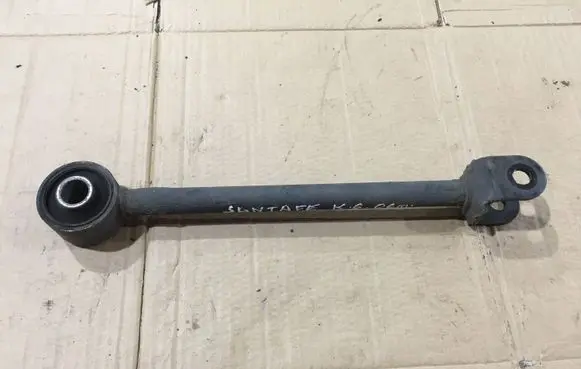 Hyundai Santa Fe Rear control arm