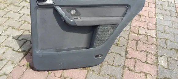 Volkswagen Touran I Rear door card panel trim 1T0867212