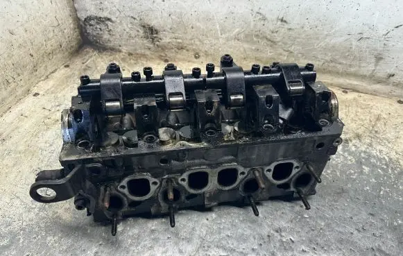 Volkswagen Bora Engine head 