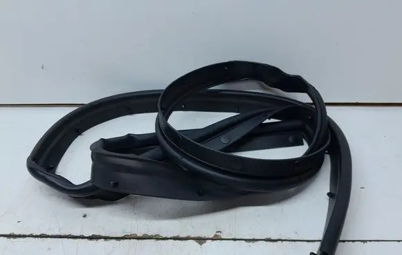Jeep Cherokee Engine compartment rubber 68103103AB
