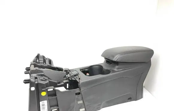 Ford Focus Center console FF0415NB SD0526102436801