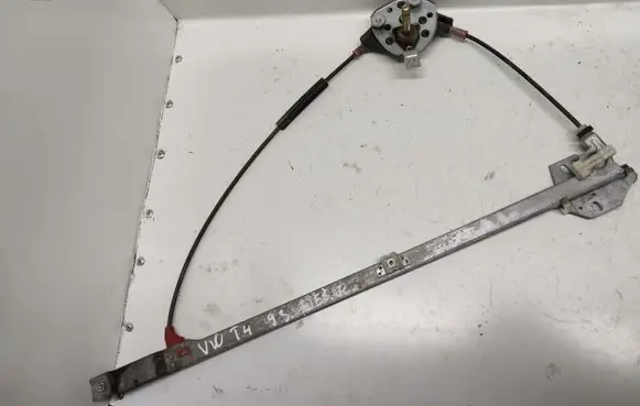 Volkswagen Transporter - Caravelle T4 Front door manual window regulator 701837502
